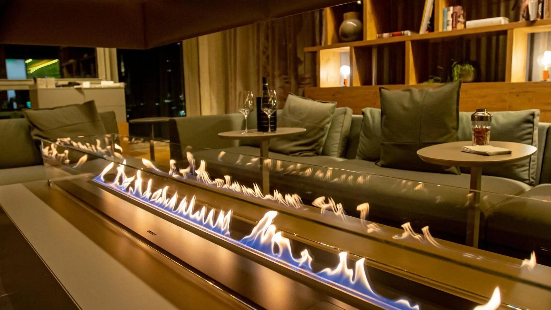 B'Mine Hotel Duesseldorf 4*, Düsseldorf