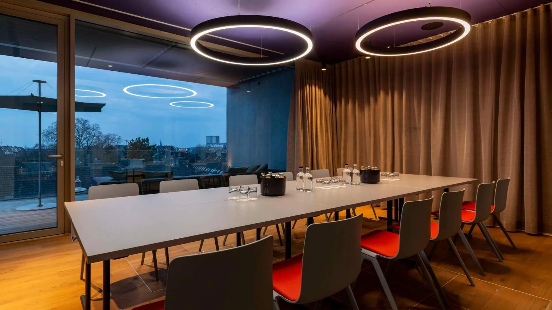 ****  B'Mine Hotel Duesseldorf Almanya